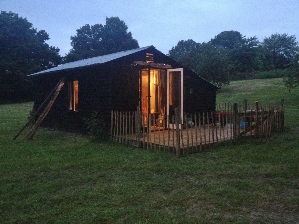 The Old Apple Shed Cosy Heated Cottage In A Meadow Close To The Charming Village Of Bethersden Ashford  Exterior photo